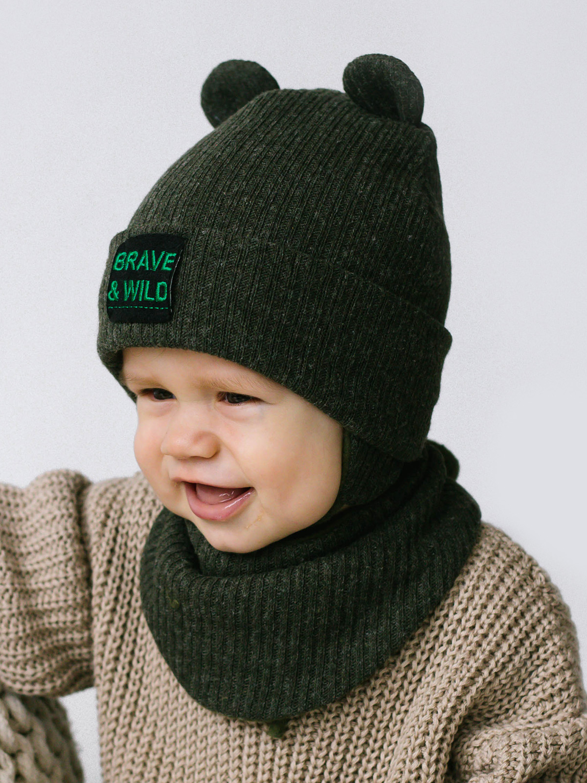 

Комплект (шапка+манишка) Дембохаус 42 Хаки Вано