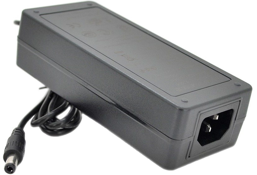 

Импульсный адаптер питания Voltronic 28V 3А 84Вт (JC2803)