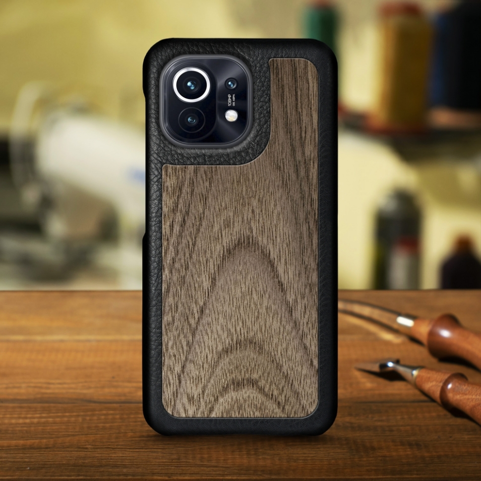 

Кожаная накладка Stenk WoodBacker для Xiaomi Mi 11 Чёрная