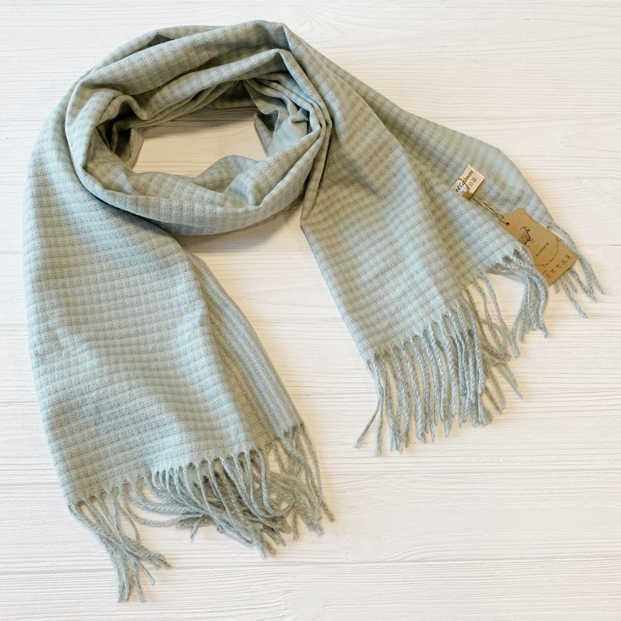 

Шарф кашемировый Blended Cashmere 200 см на 70 см мятный 100554