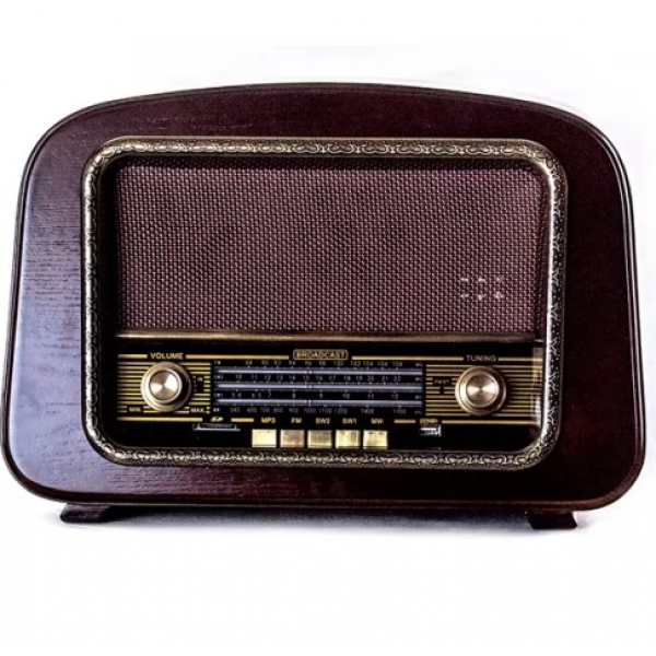 

Ретро проигрыватель Daklin Европа FM натуральное дерево