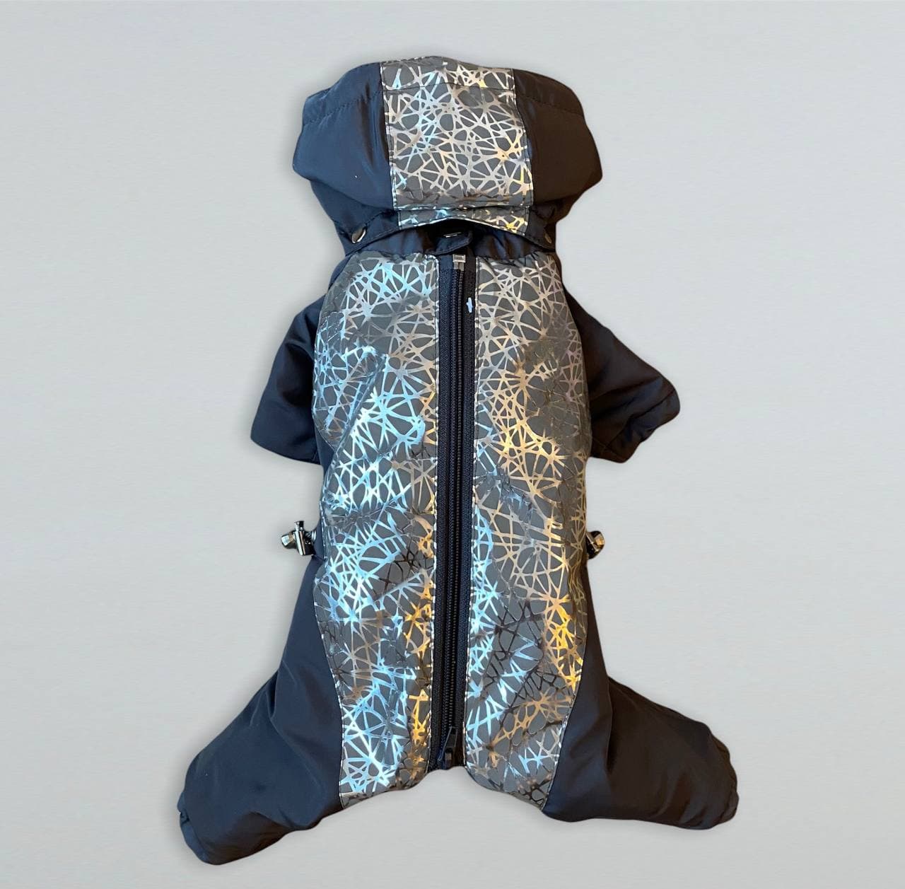 

Комбинезон для собак DogLove светоотражающий Графит серый мальчик L