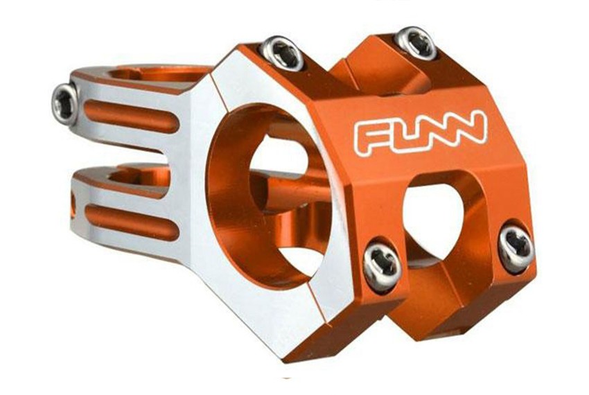 

Вынос руля Funn FUNNDURO STEM Ø35 FULL CNC, 0° Rise, Steer 1-1/8" Orange w/ CNC Lining 45mm
