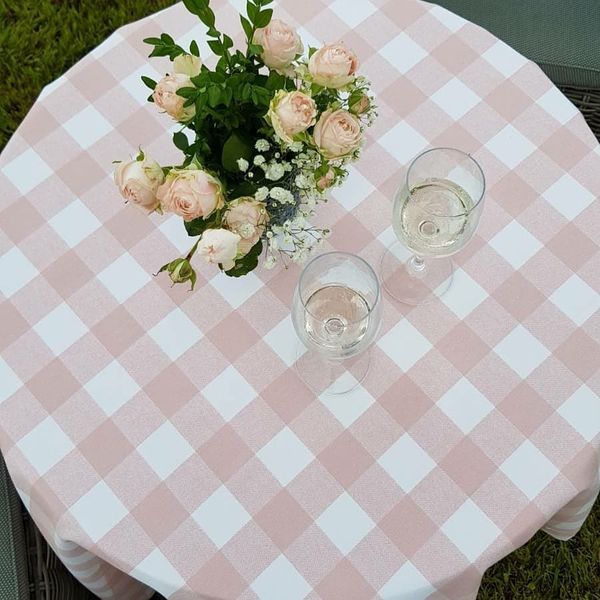 

Скатерть с тефлоновым покрытием MacroHorizon Клетка Пудра крупная, 140*220 см