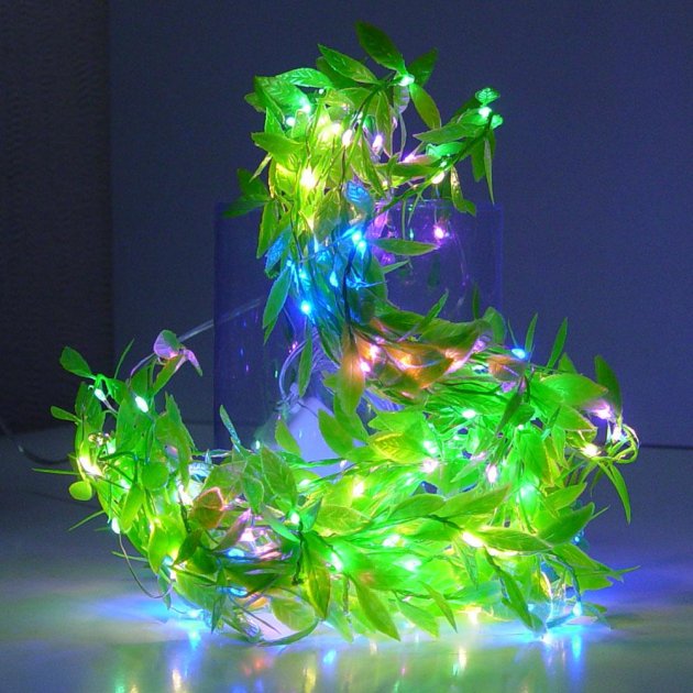 

Светодиодная гирлянда-штора "Листья Ивы" 200 LED (7269) 3м х 1м (медный провод) мультицветная