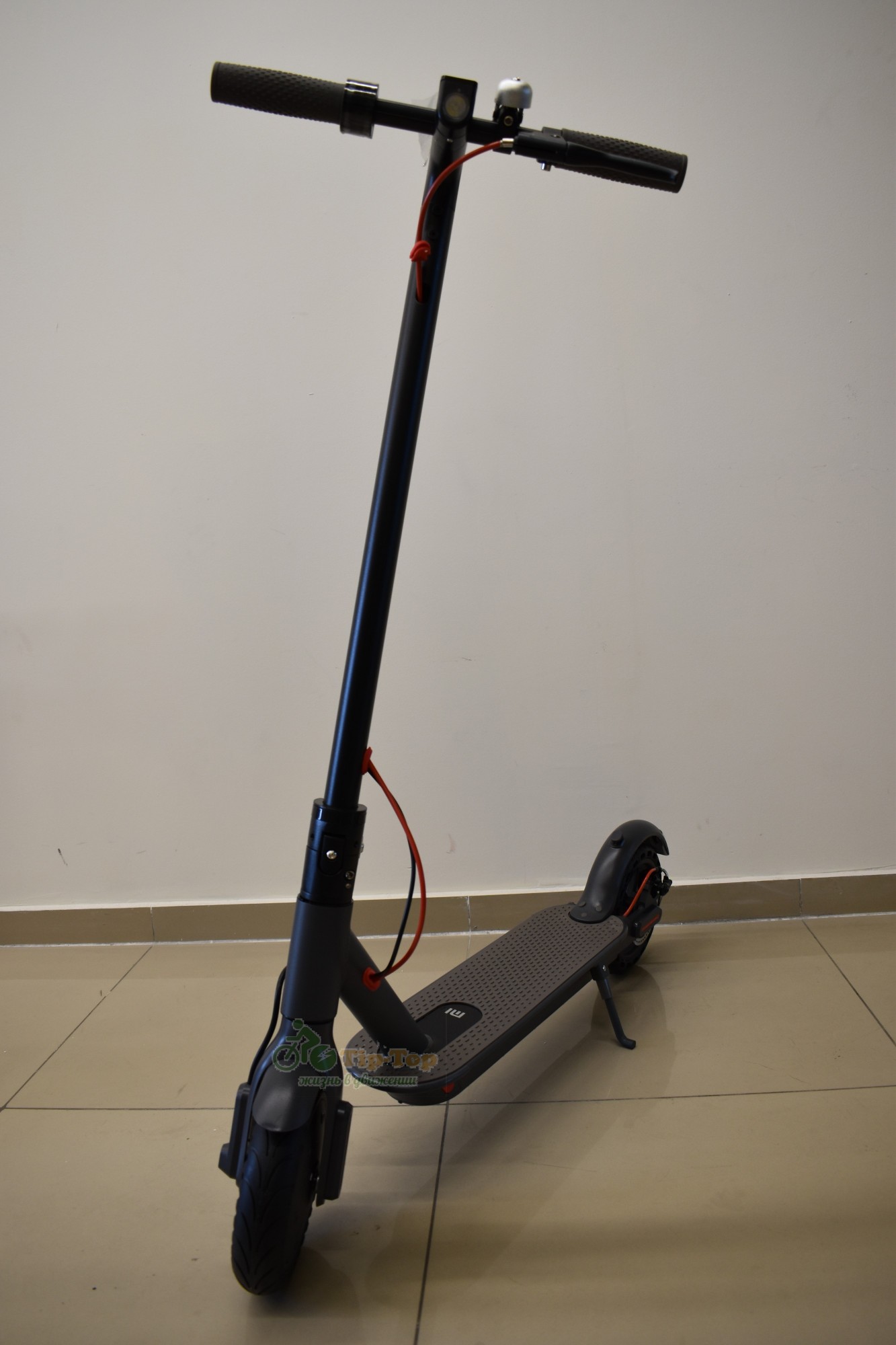 

Электросамокат E-Scooter M365 Black