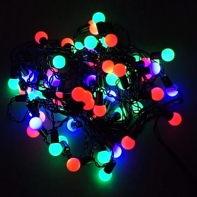 

Гирлянда-штора светодиодная (50) 60 лампочек, провод 3 метра, длина веток 70 см, мультиколор