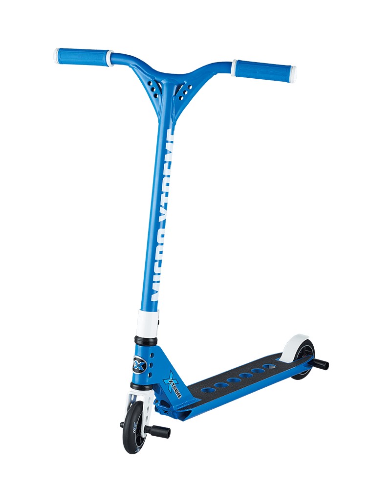 

Трюковой самокат Micro MX Trixx 2.0 Blue синий