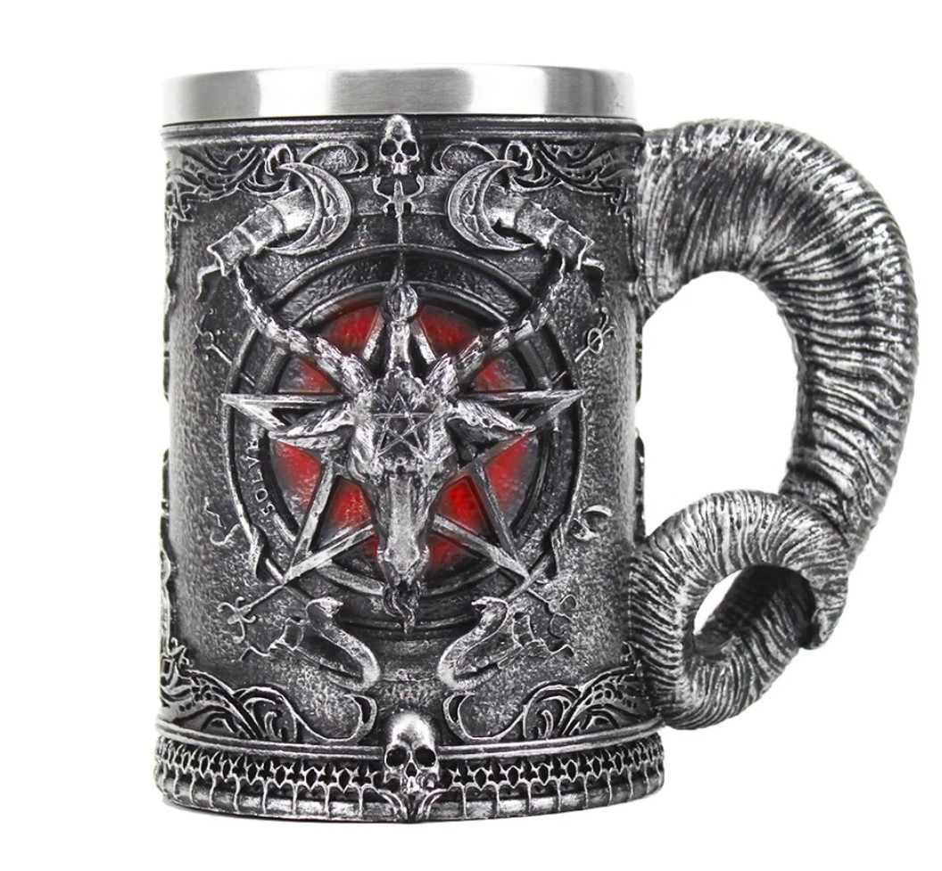 

Чашка череп Baphomet с рогами, пентаграмма, 500 мл