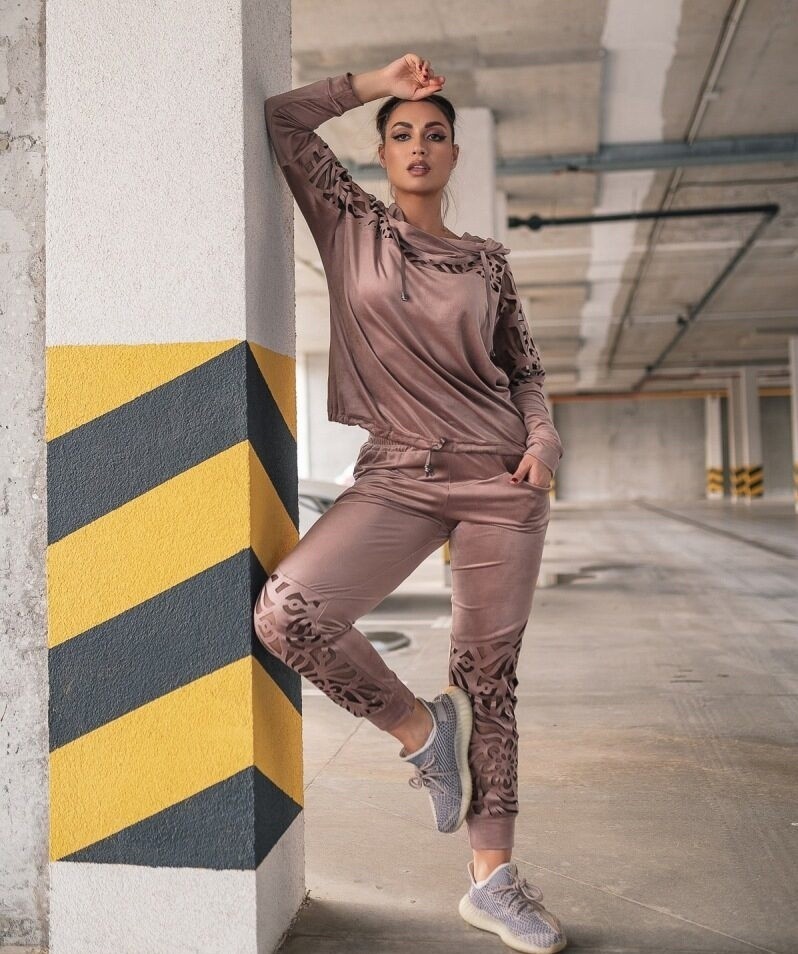 

Велюровый спортивный костюм мокко Asphodel FS-5214 р.-54 015214, Велюровый спортивный костюм мокко Asphodel FS-5214 р.52-54 015214