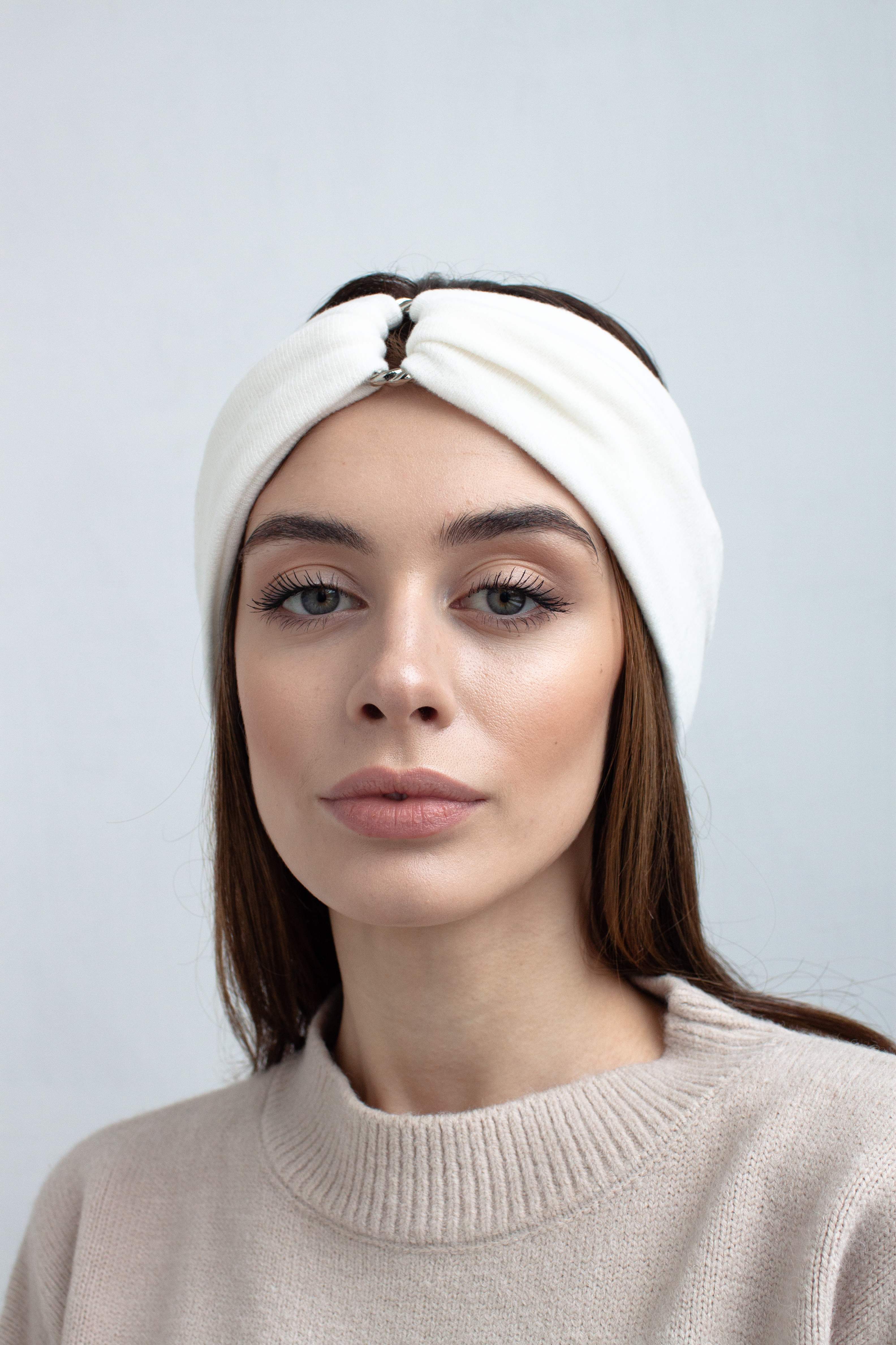 

Повязка на голову - тюрбан FAMO Р13 Молочний One size (Р13)