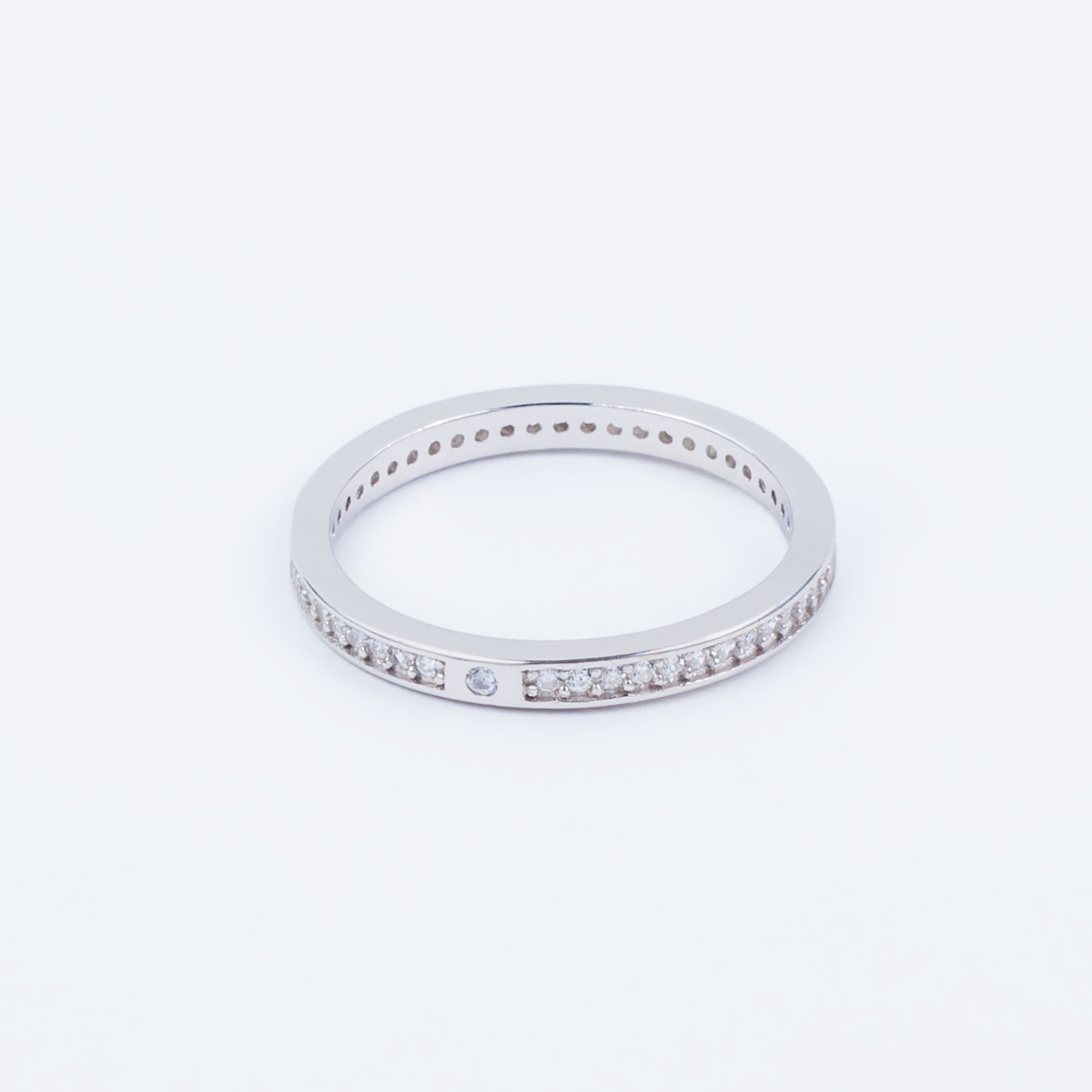 

Каблучка TOP Silver розмір 17,0 1,28 г