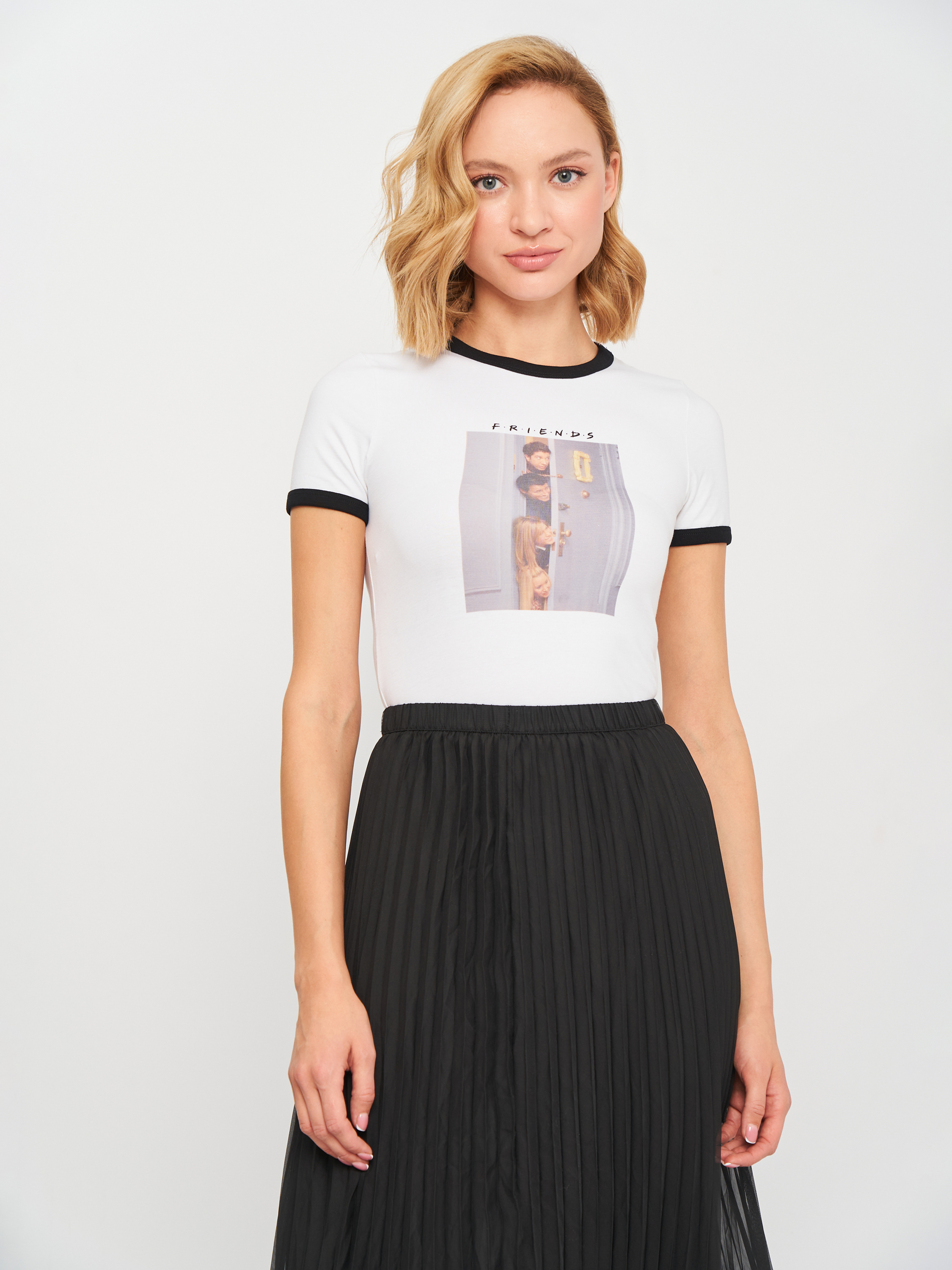 

Футболка H&M  белый принт 15078664061, Футболка H&M XS белый принт 15078664061