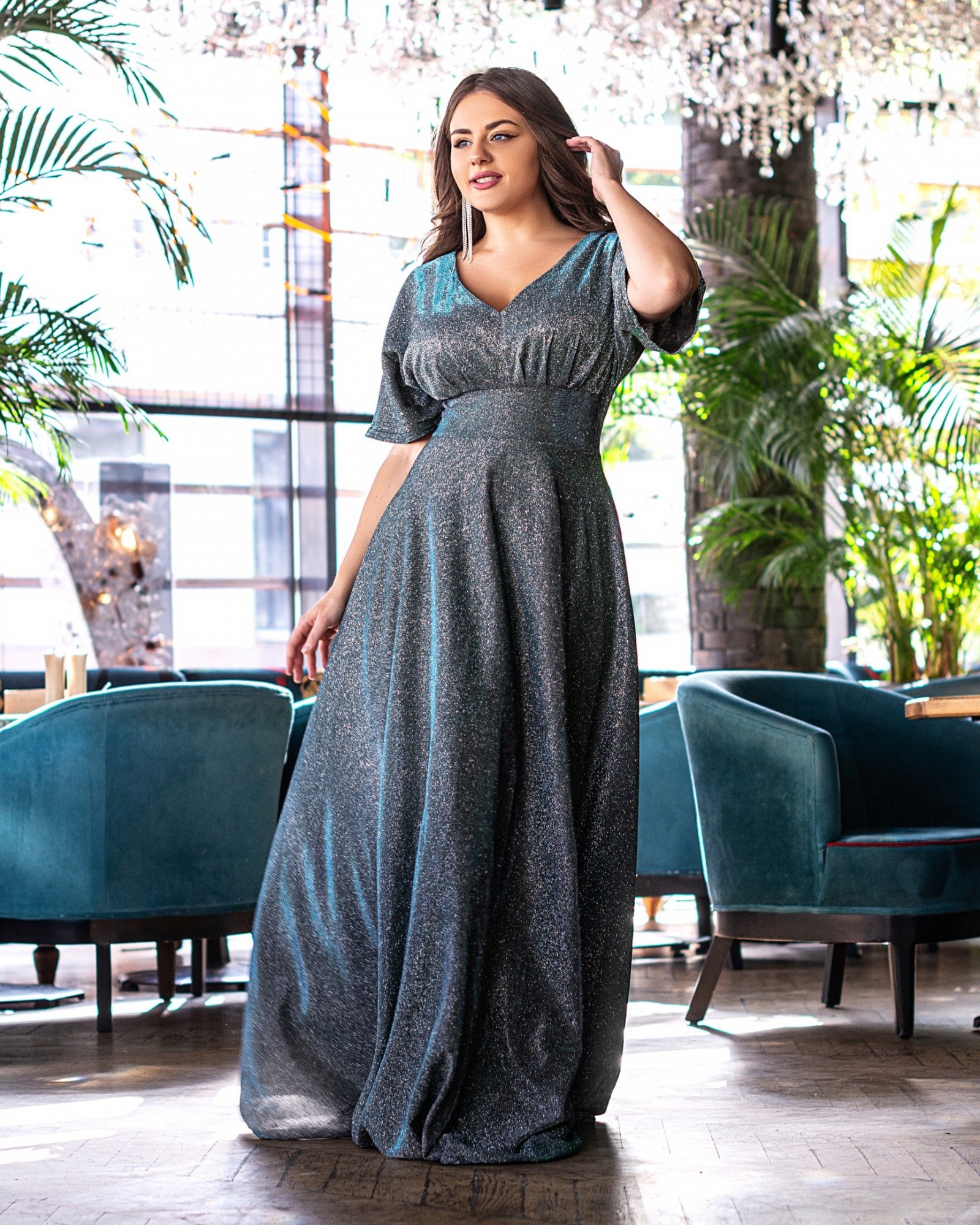 

Женское платье Fashion Look 492 серебро 54-56