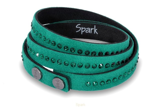 

Браслет из алькантары SPARK Fancy со Swarovski модели BTR1EMEM