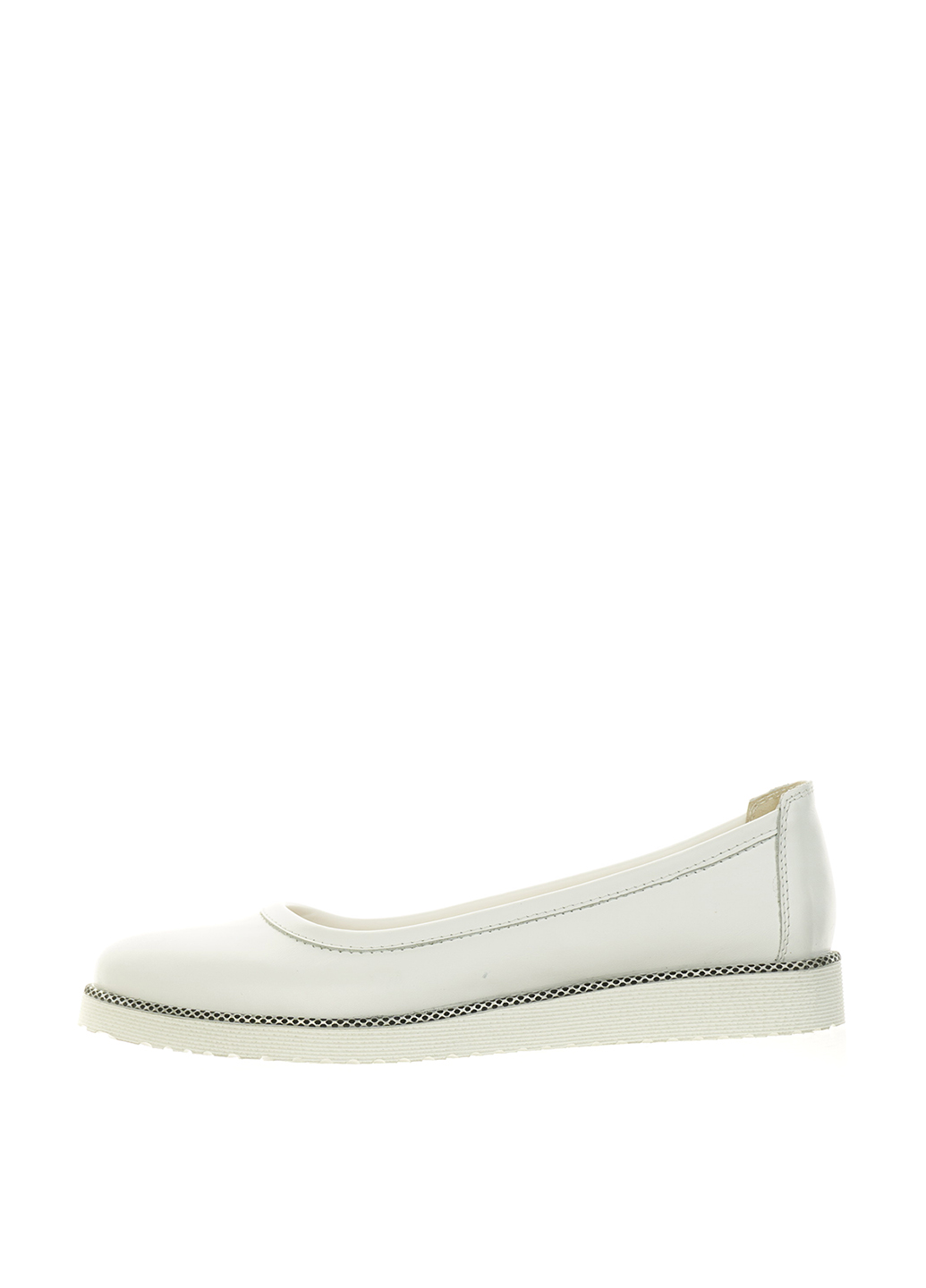 

Балетки женские белые натуральная кожа Украина Libero - размер 36 (23,3 см)