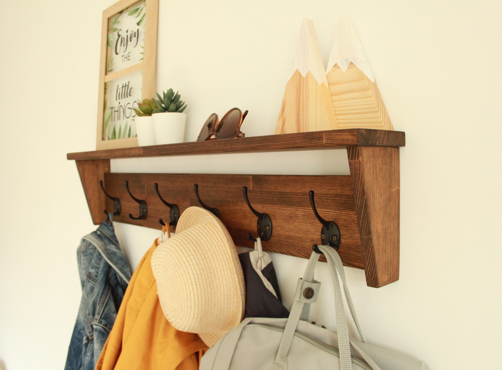 

Вешалка для одежды Decor PW 70x10x18 см палисандр