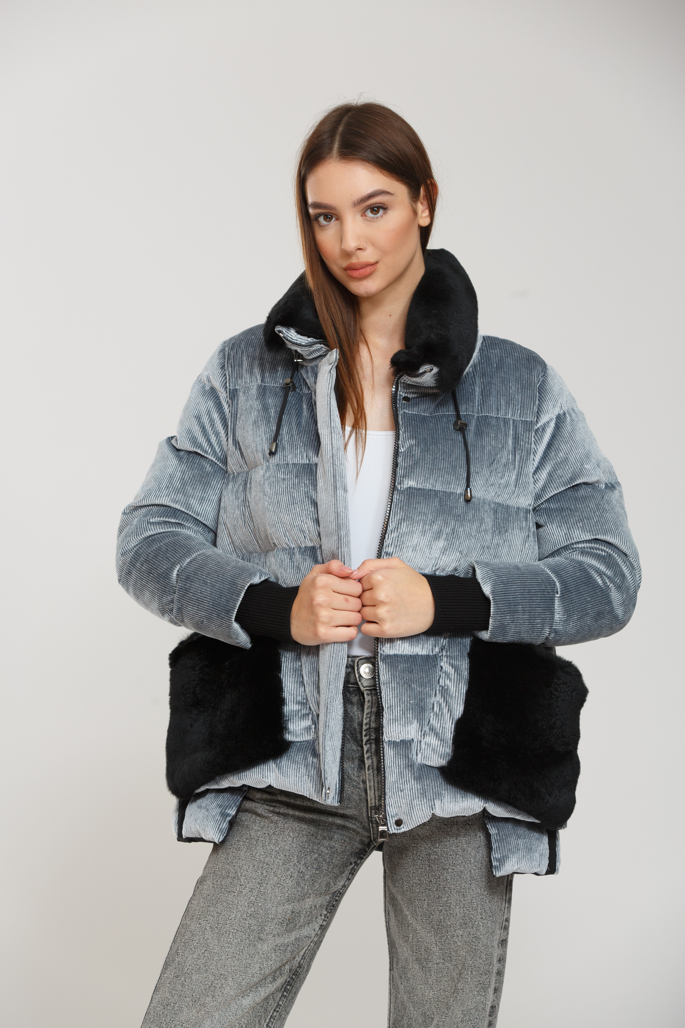 

Куртка Donna Bacconi 38 Серый (21-T-151)