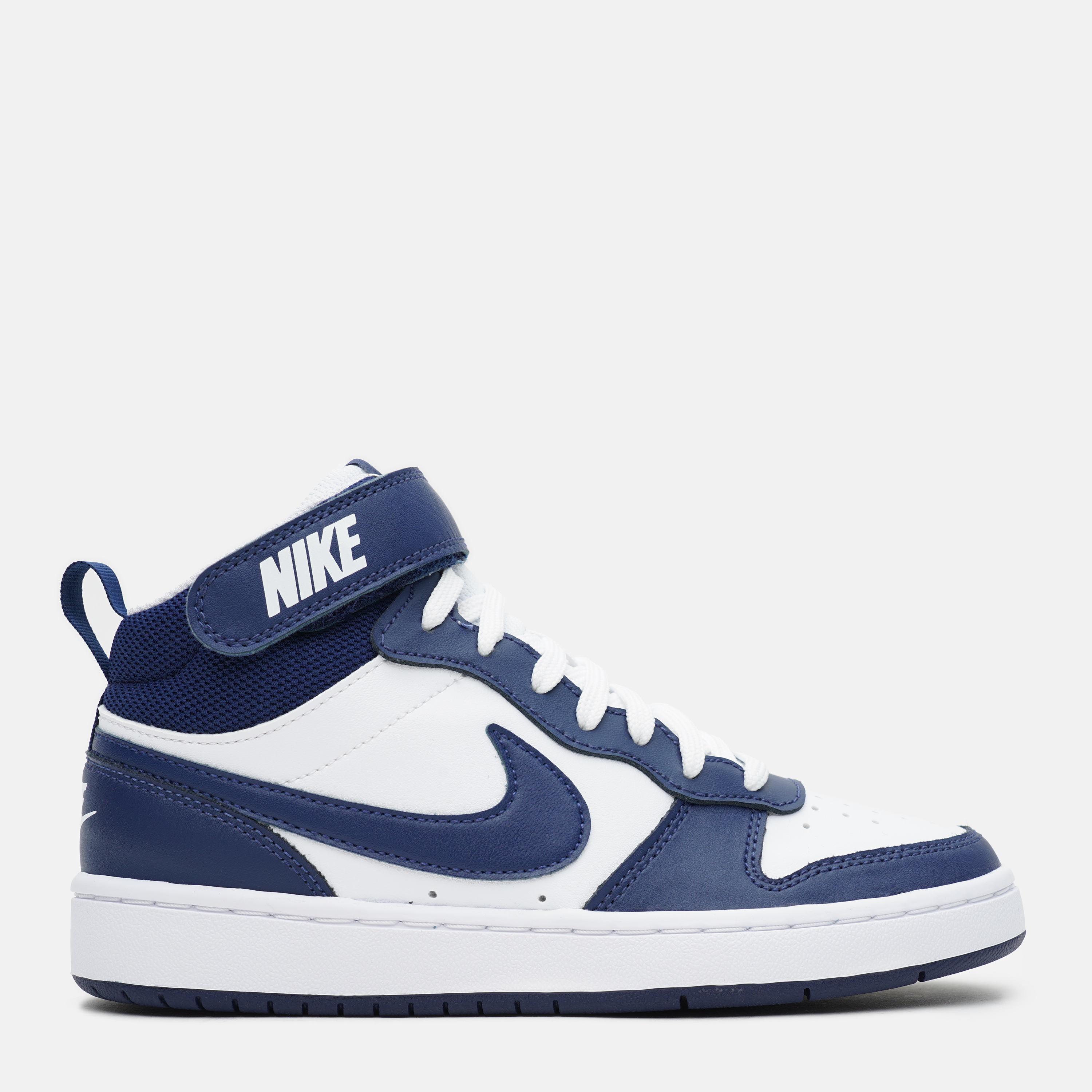 ROZETKA ᐈ Кеды детские Nike Court Borough Mid 2 (Gs) CD7782-107 38 (5.5Y)  24 см Белые с синим (194953181302) cumpără în Chișinău, preț în Moldova.  Кеды детские Nike Court Borough Mid 2 (