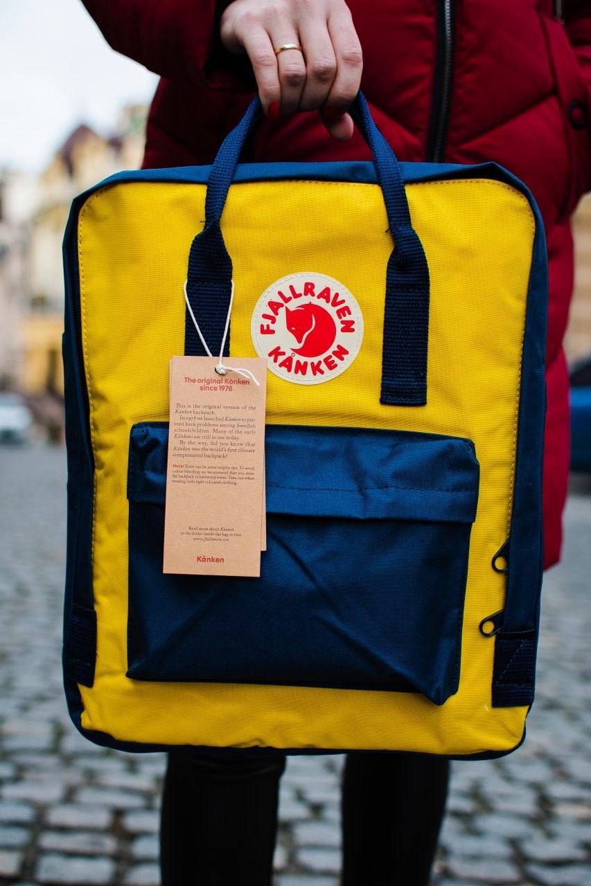 

Молодежный городской рюкзак Navy-Warm Yellow жёлтый