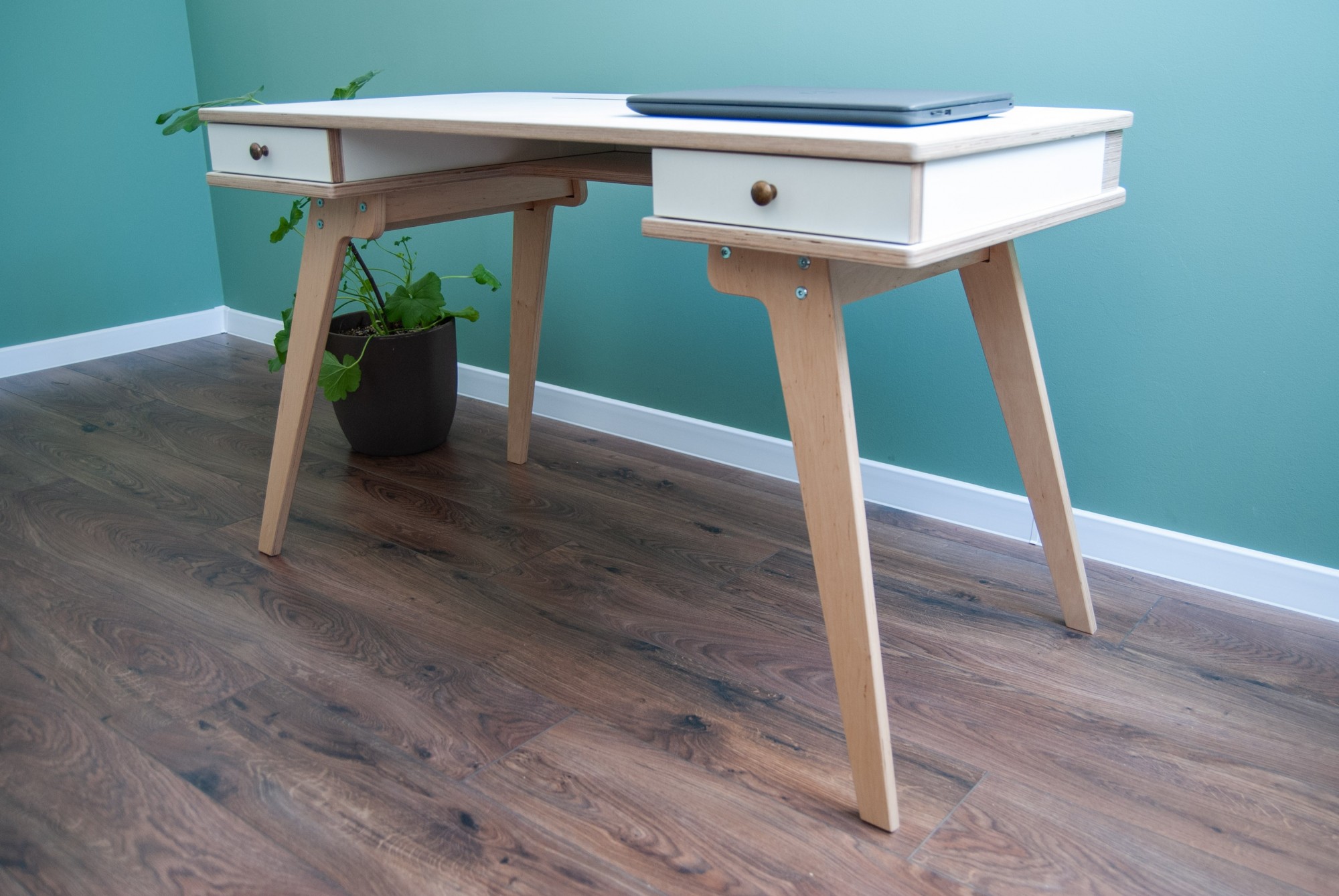 

Письменный стол IndigoWood 1200*600*720