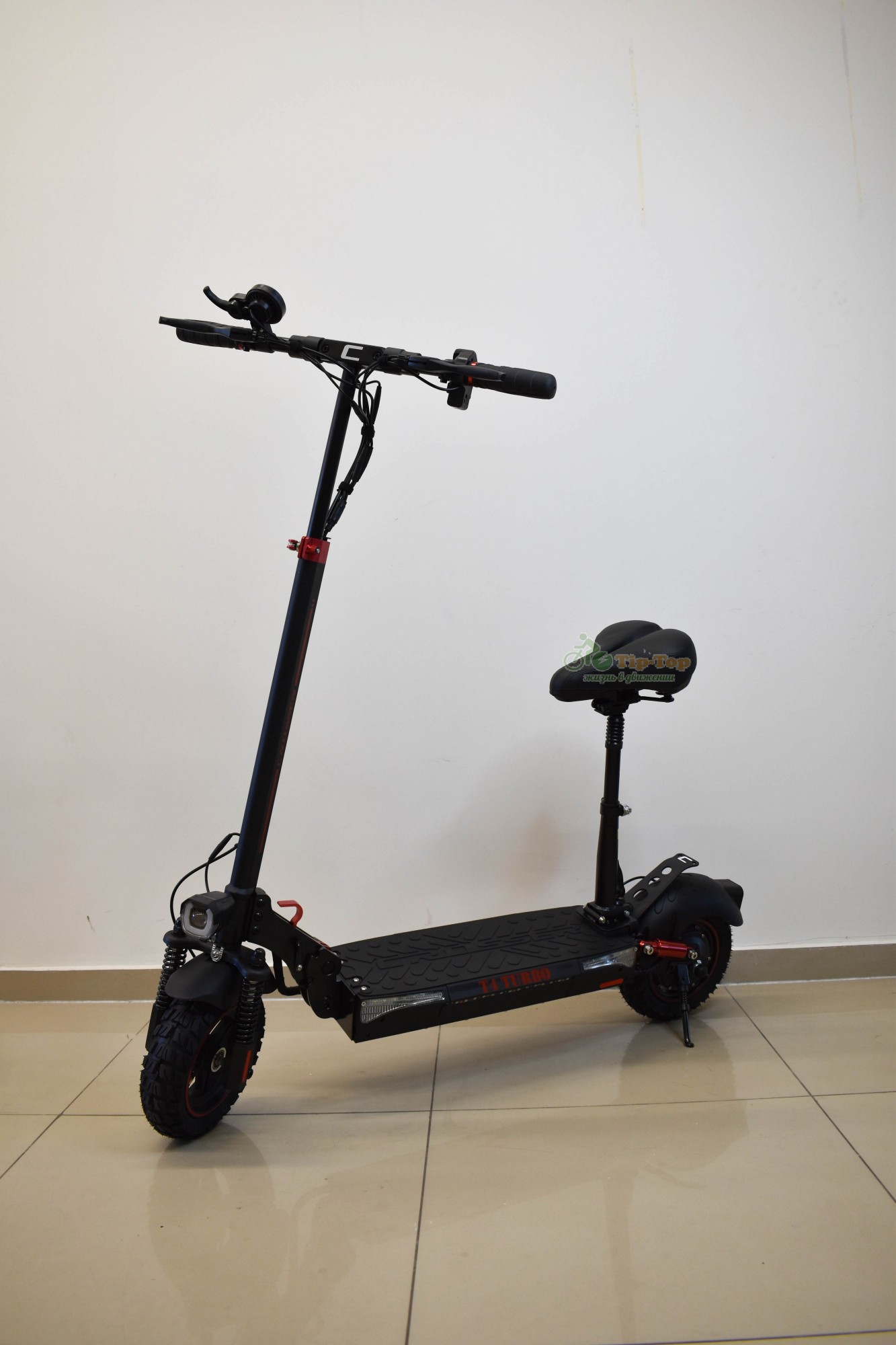 

Электросамокат Crosser T4 Turbo Air Seat (1500W,15Ah)