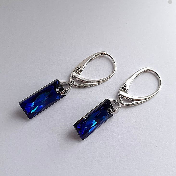 

Серьги Hand Made с синими подвесками Сваровски