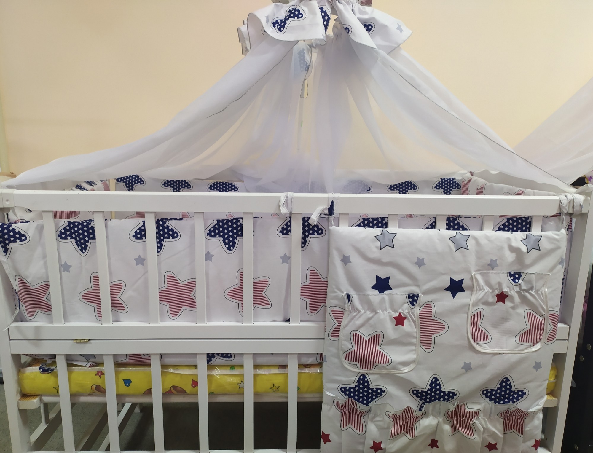 

Комплект постельного белья "Baby Звезды " 9в1 Белый с красным