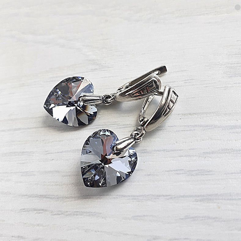

Серьги Hand Made с чернением с кристаллами Swarovski в серебристо-чёрных оттенках