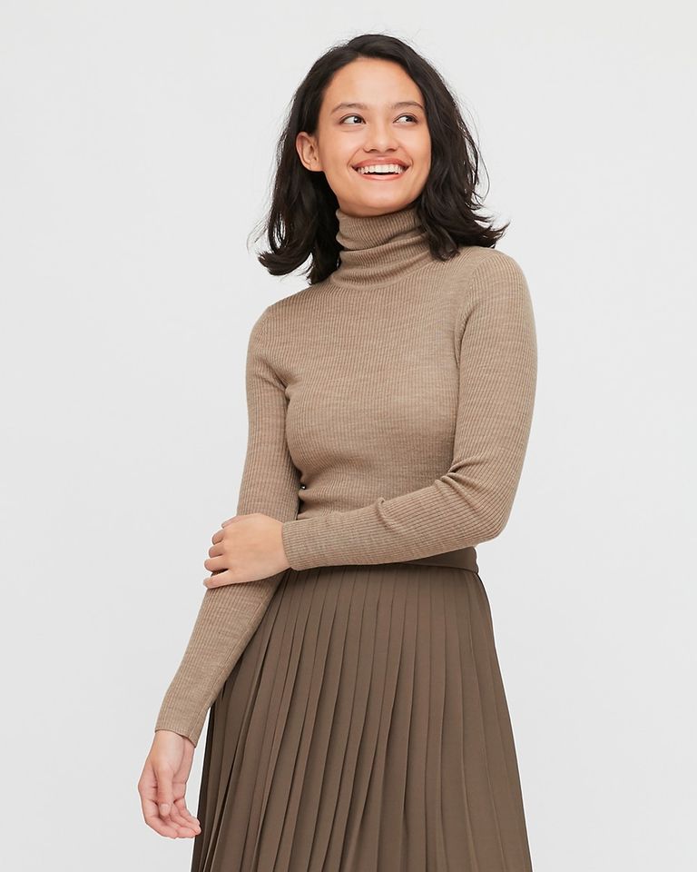 

Свитер Uniqlo с высоким воротом из шерсти мериноса XXL мокко