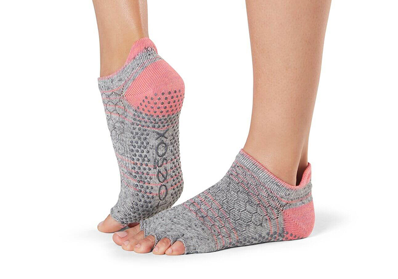 

Носки для йоги ToeSox Half Toe Low Rise Grip Maniac S (-.5, Носки для йоги ToeSox Half Toe Low Rise Grip Maniac S (36-38.5)