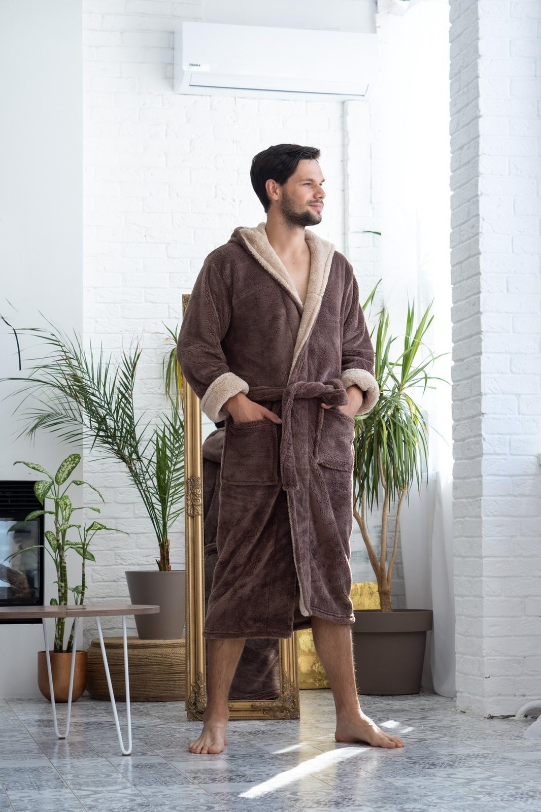 

Мужской халат с капюшоном (махровый) Tomiko 2XL светло-коричневый
