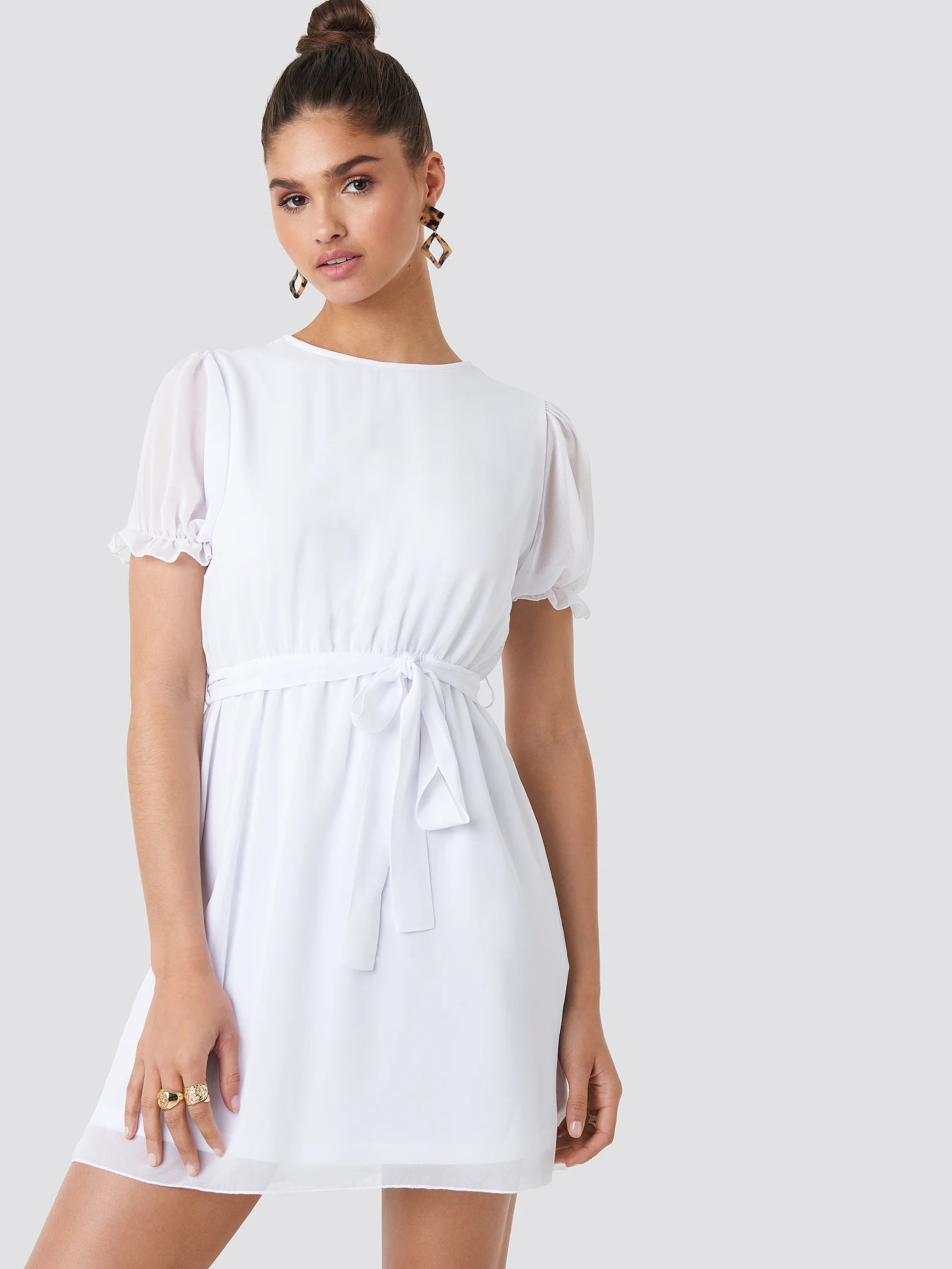 

Платье NA-KD 1018003140  Белый, Платье NA-KD 1018003140 XL Белый