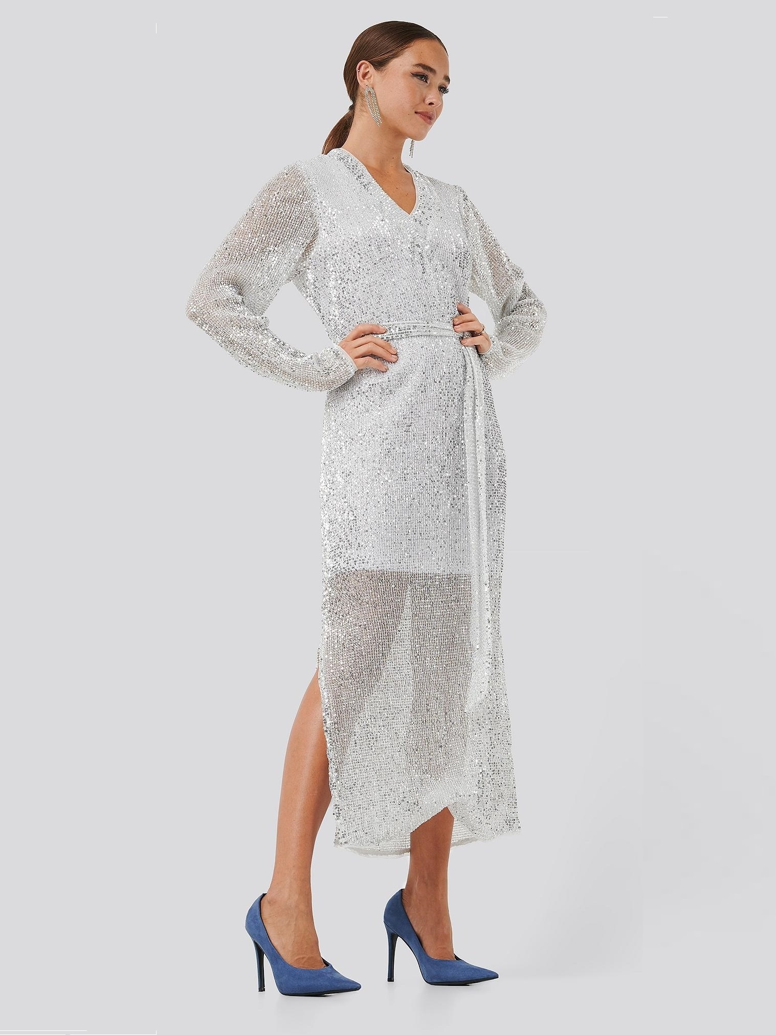 

Платье NA-KD 1017000604 EU36 Серебристый