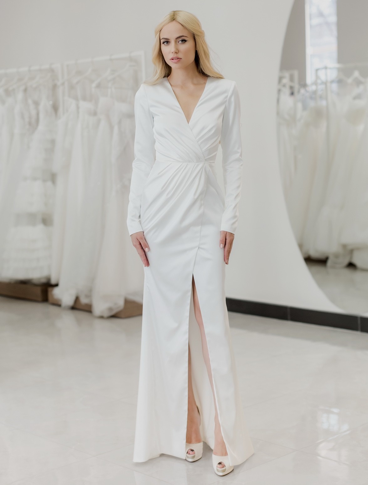 

Вечернее платье Libelle LMN2021-09  белое, Вечернее платье Libelle LMN2021-09 38 белое