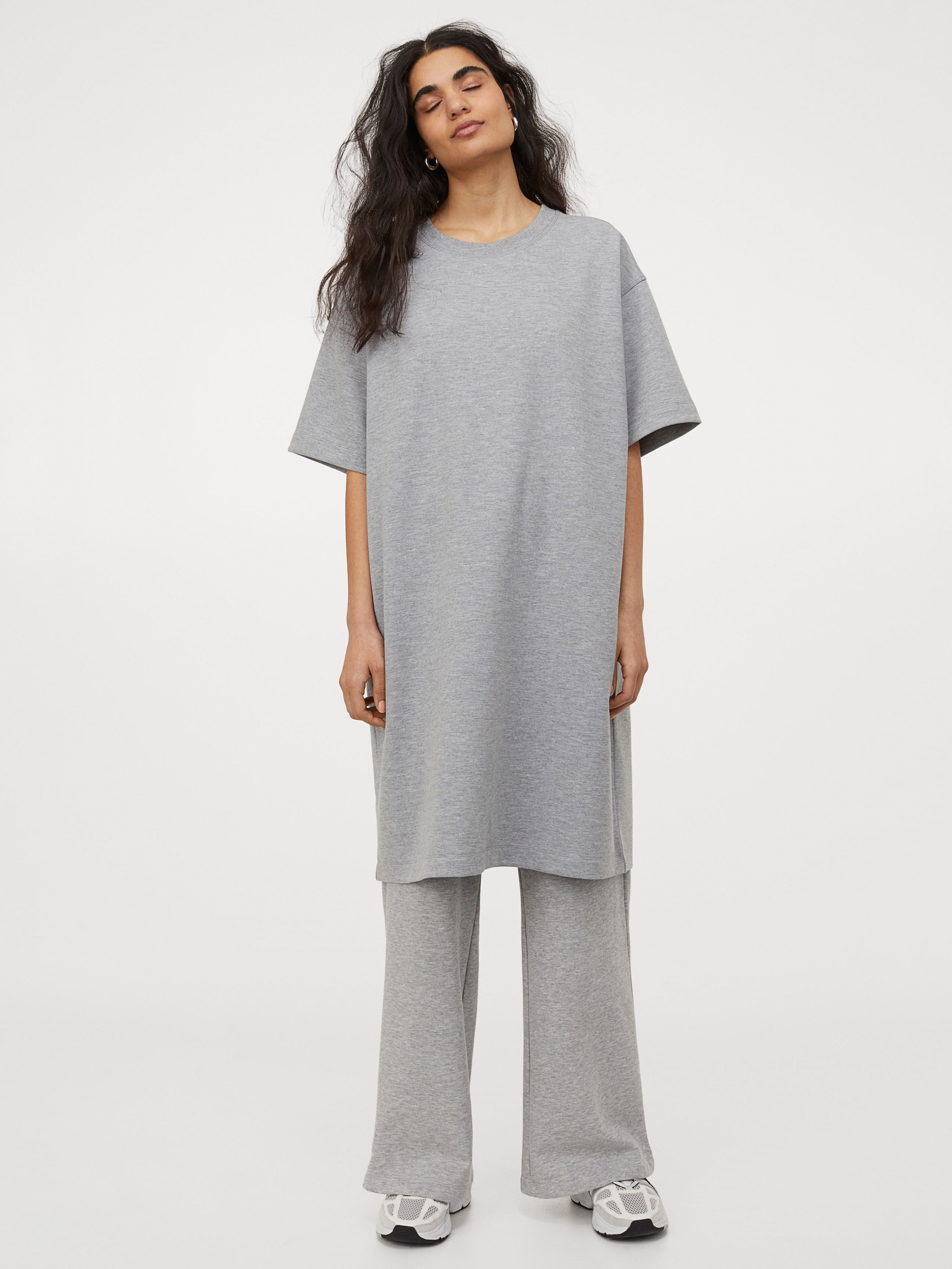 

Платье H&M 0921298 2XL Серое