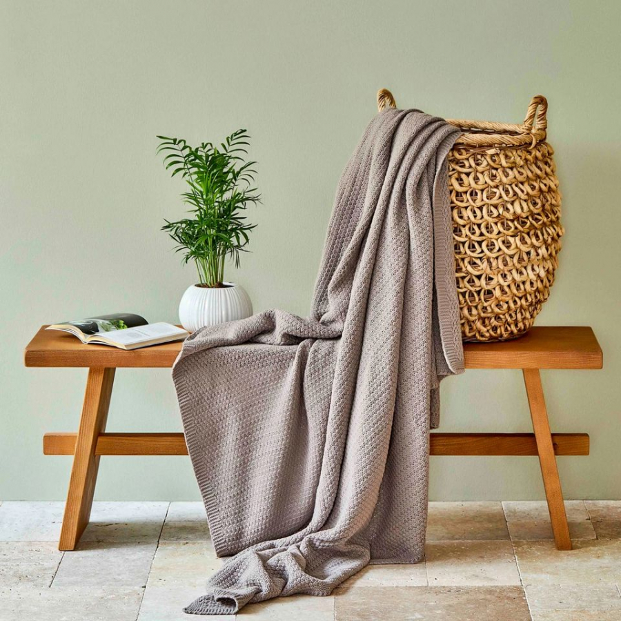 

Современный плед Back To Basic Karaca Home 160х220 см Кофейный