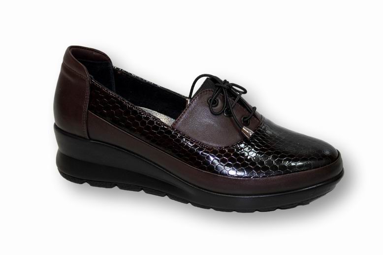 

Женские коричневые лаковые туфли VASARI trend Коричневый 70022 38