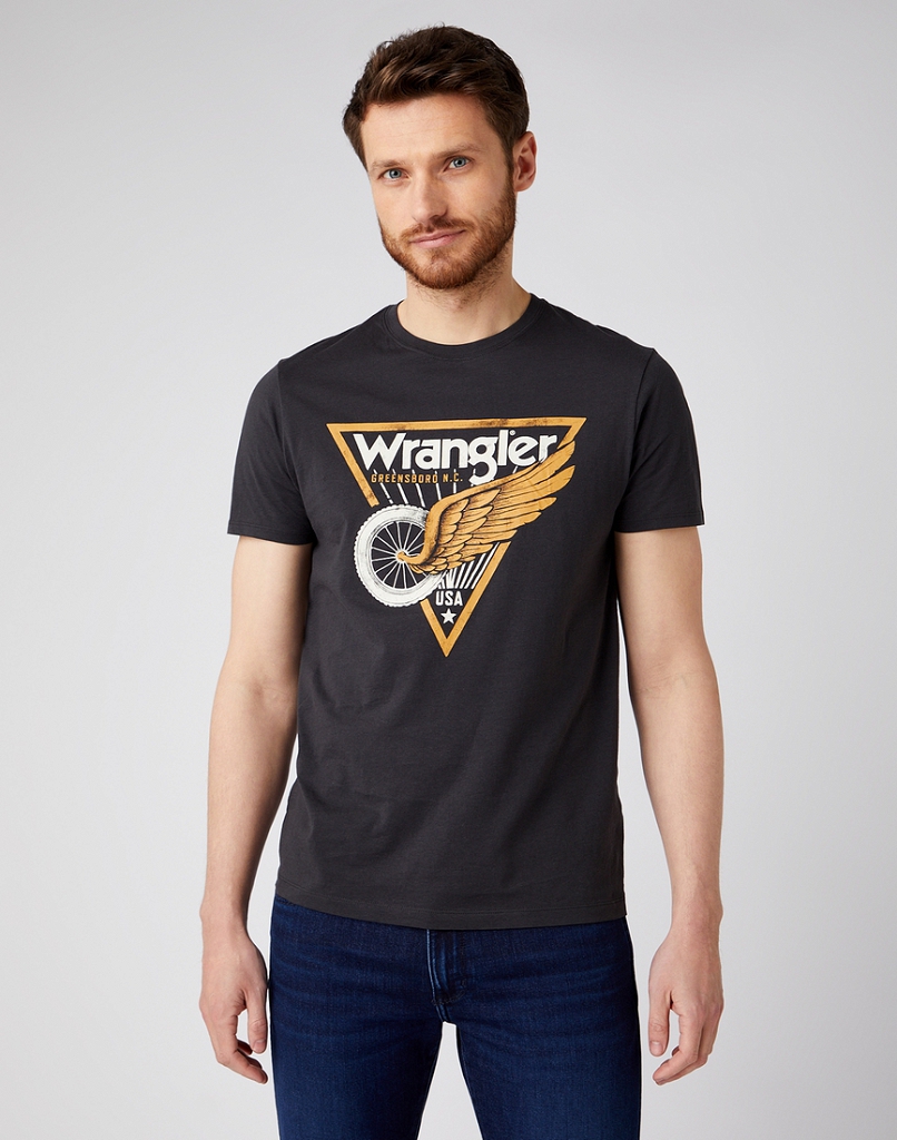 

Футболка Wrangler Americana Tee Regular Fit Черный -00, Футболка Wrangler Americana Tee Regular Fit Черный M-00