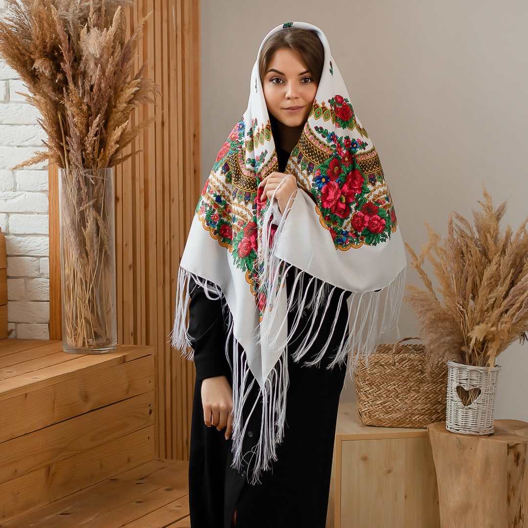 

Українська народна шерстяна хустина з люрексом Сади України 1441,1
