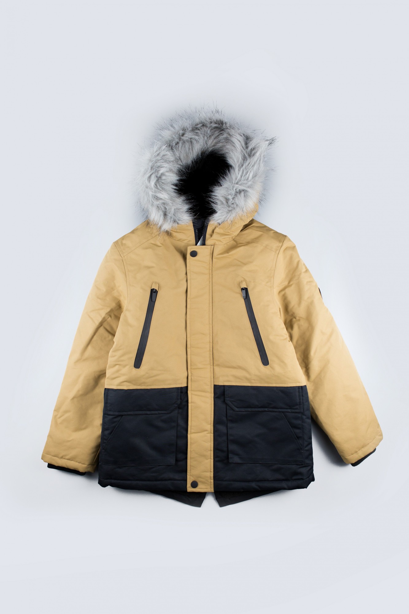 

Куртка Primark 140см бежевый 9563200001114