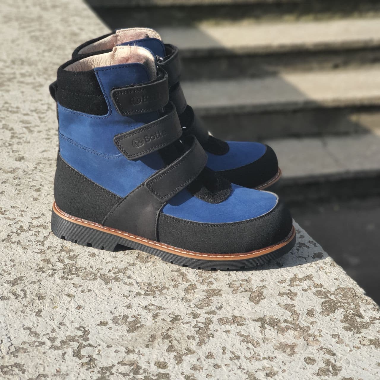 

Ортопедические ботинки Orthobotte 335 27 18.0см голубые с черным