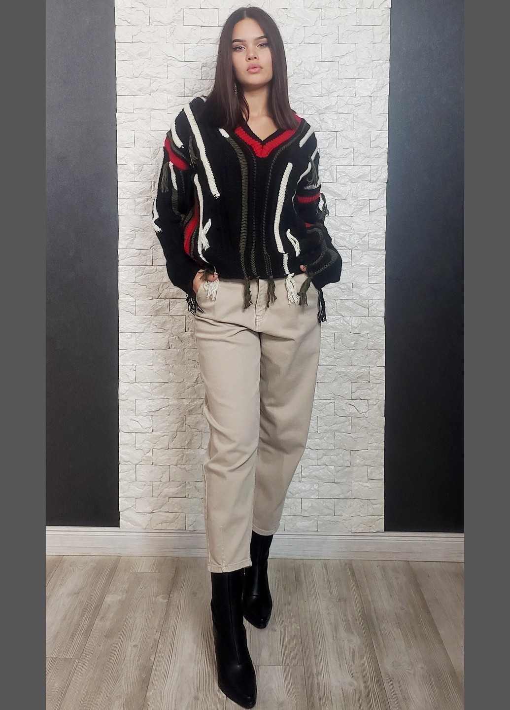 

Свитер Bebe Plus черный S 17-24100