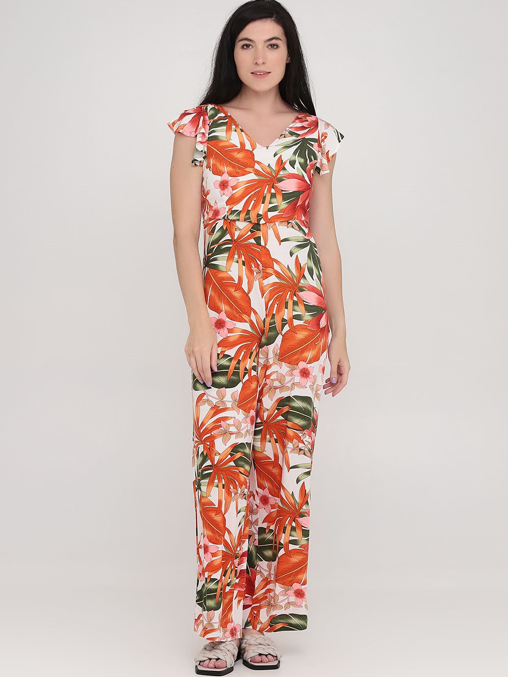 

Комбинезон-брюки цветочный BEBE PLUS 22638  Белый, Комбинезон-брюки цветочный BEBE PLUS 22638 M Белый