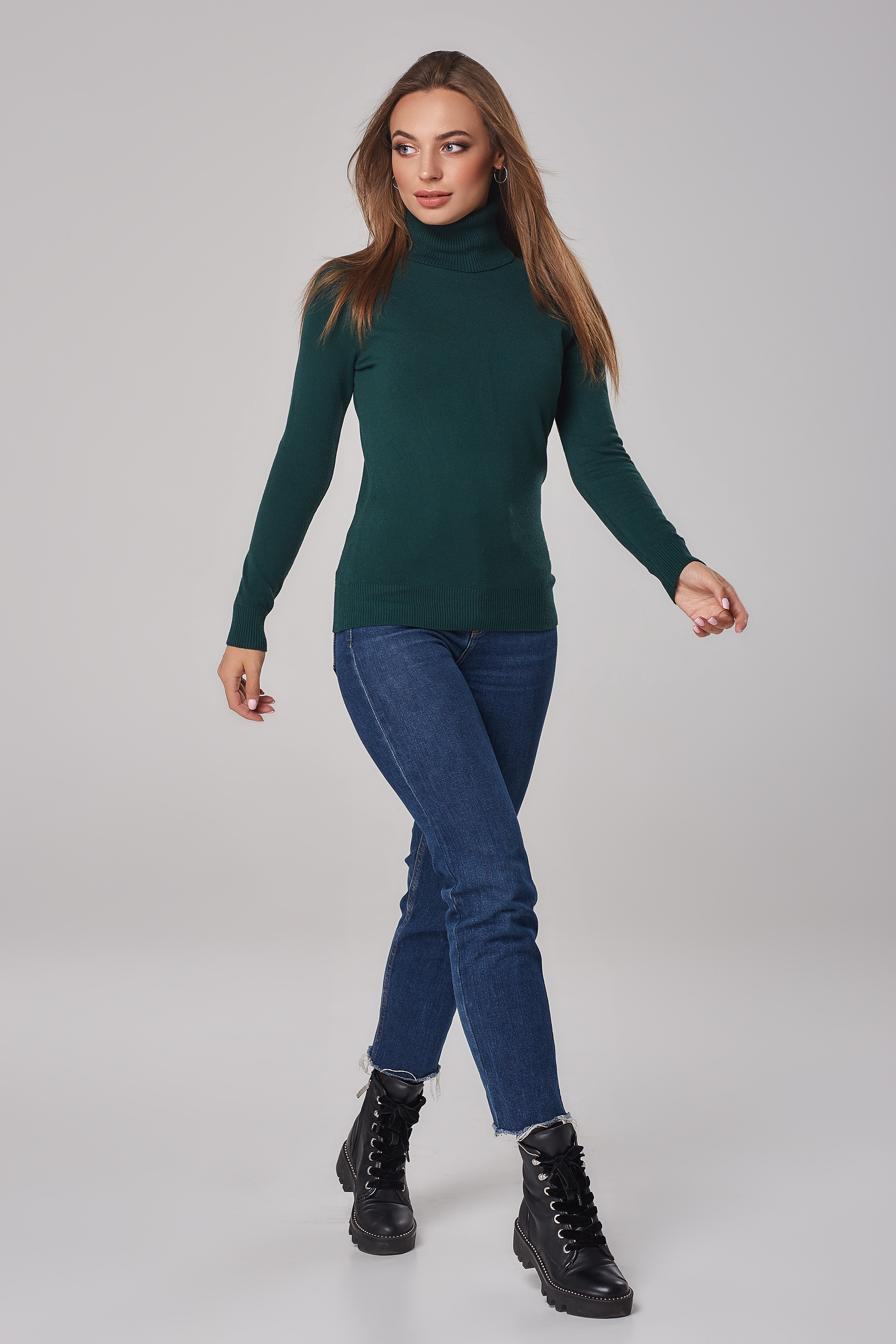 

Женский гольф Lipar трикотажный под горло  Темно-Зеленый Батал 0889/57 Б, Женский гольф Lipar трикотажный под горло 50 Темно-Зеленый Батал 0889/57 Б