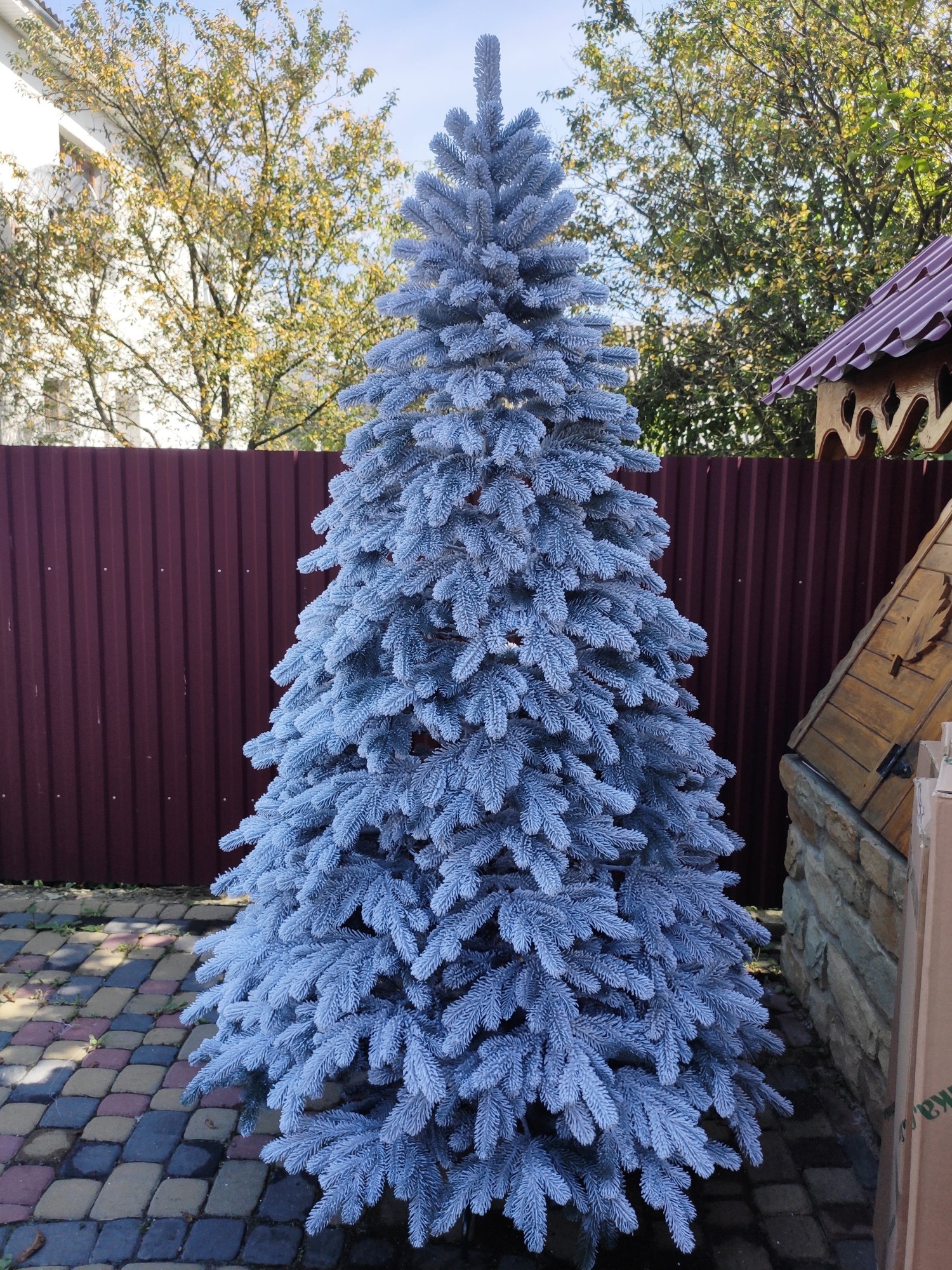 

​Литая елка Элитная Заснеженная 2.50 м