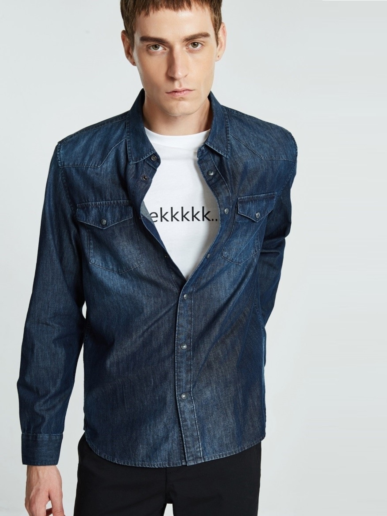 

Однотонная джинсовая рубашка с длинными рукавами Jack & Jones 218305510 S Синий