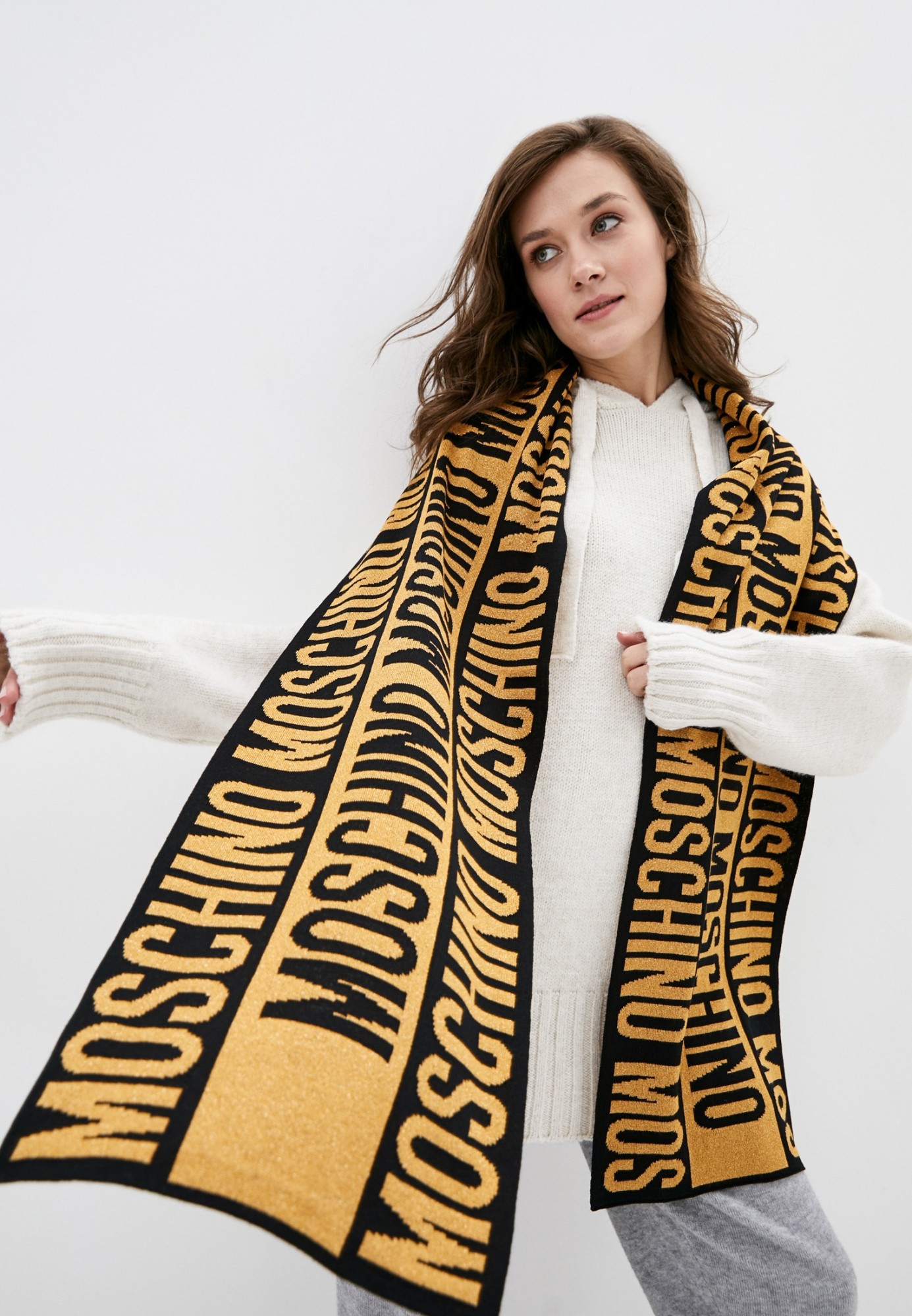 

Шарф Moschino женский золотисто-черный (30623-5)