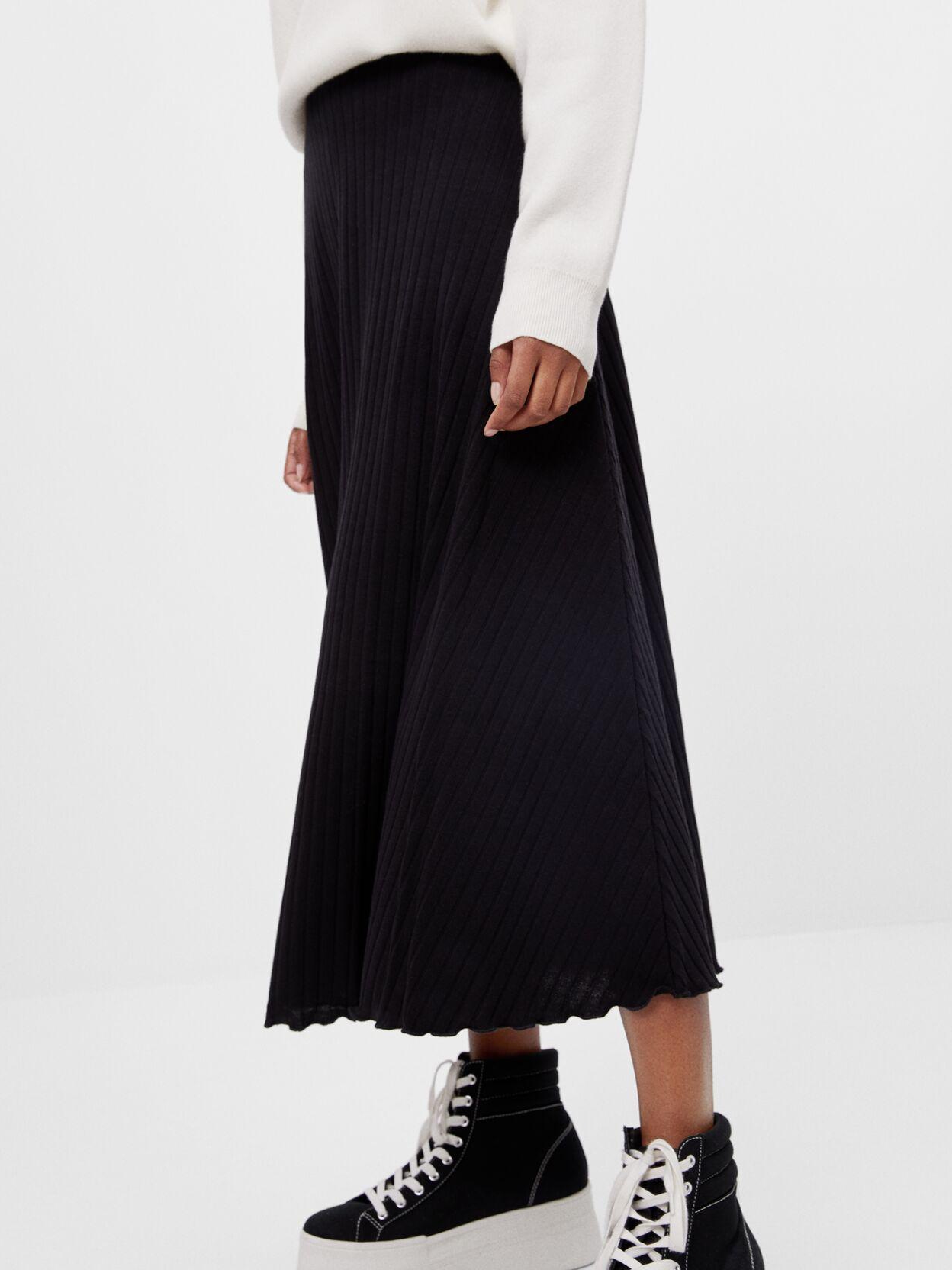 

Юбка Bershka XAZ294838TQNF XS Черная