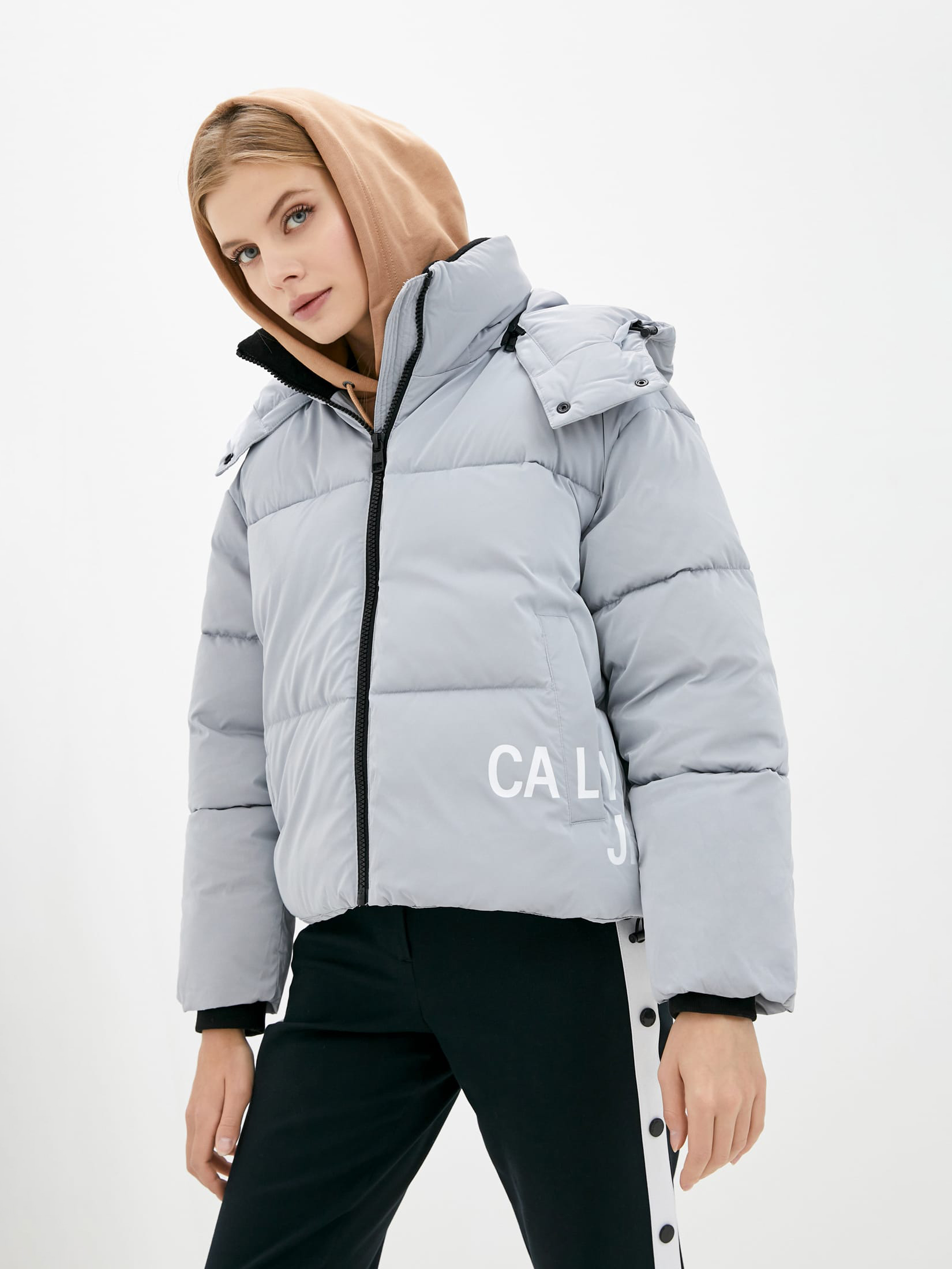 

Куртка Calvin Klein Jeans Institutional Oversized Puffer J20J217426-PS8 S Marble Grey